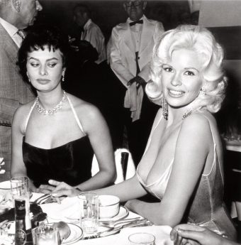 famous photo Sophia Loren with with Jayne Mansfield