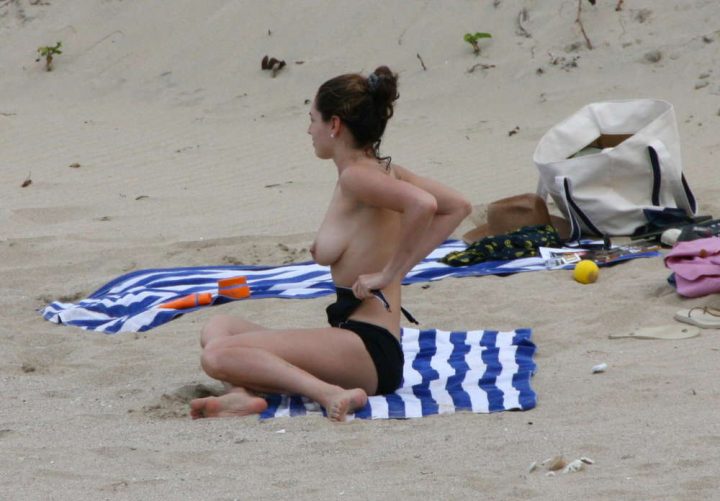 Kelly Brook topless on the beach photo 5
