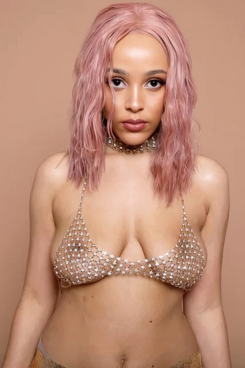 celebrity American female rapper singer with sexy tits