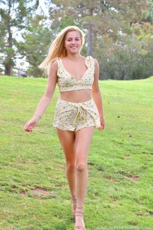 hot blonde teen in the park