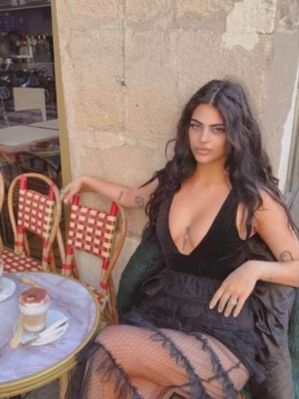 Sexy blogger claims she was REFUSED entry to the Louvre in Paris because of her revealing dress!