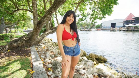 Julz Gotti nude Latina pornstar pic 1