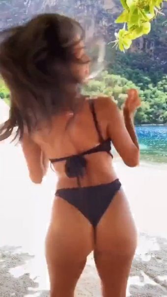 hot American singer sexy thong bikini