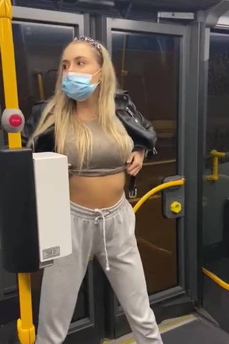 Sexy girl in public flashing on the bus! (gif)