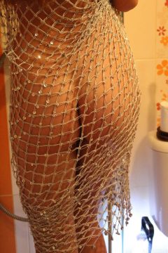 MetArt Holly Haim nude Dripping erotic wet girl pic 3