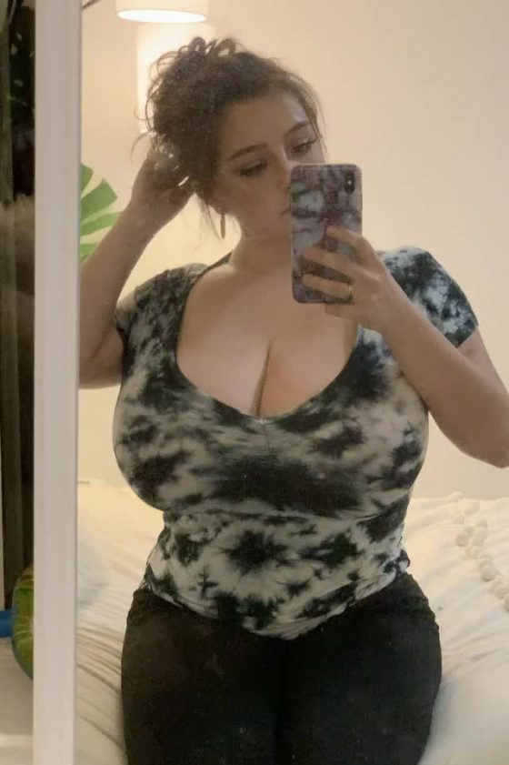 Enormous boobs exposed in video selfie (gif)