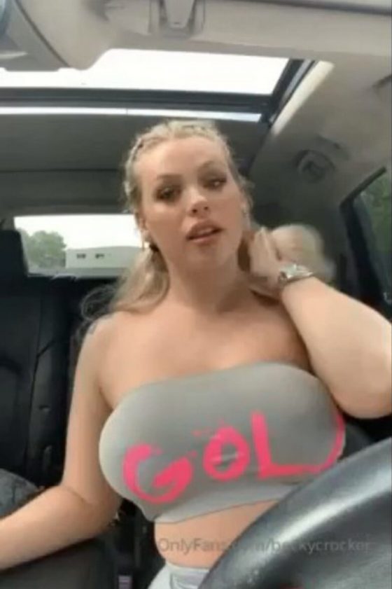 Busty blonde babe gone wild inside the car! (gif)