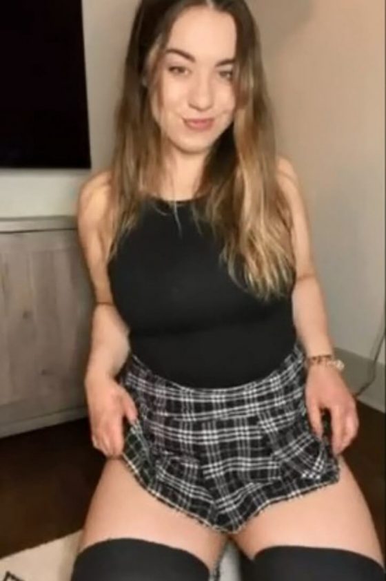 I’m ready to crush somebody with these thighs (gif)