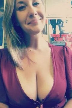 Busty Woman Bored At Work in Sexy Tits Reveal (gif)