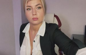 naughty girl boobs reveal at the office