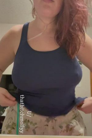 mature womann with big boobs braless pijamas