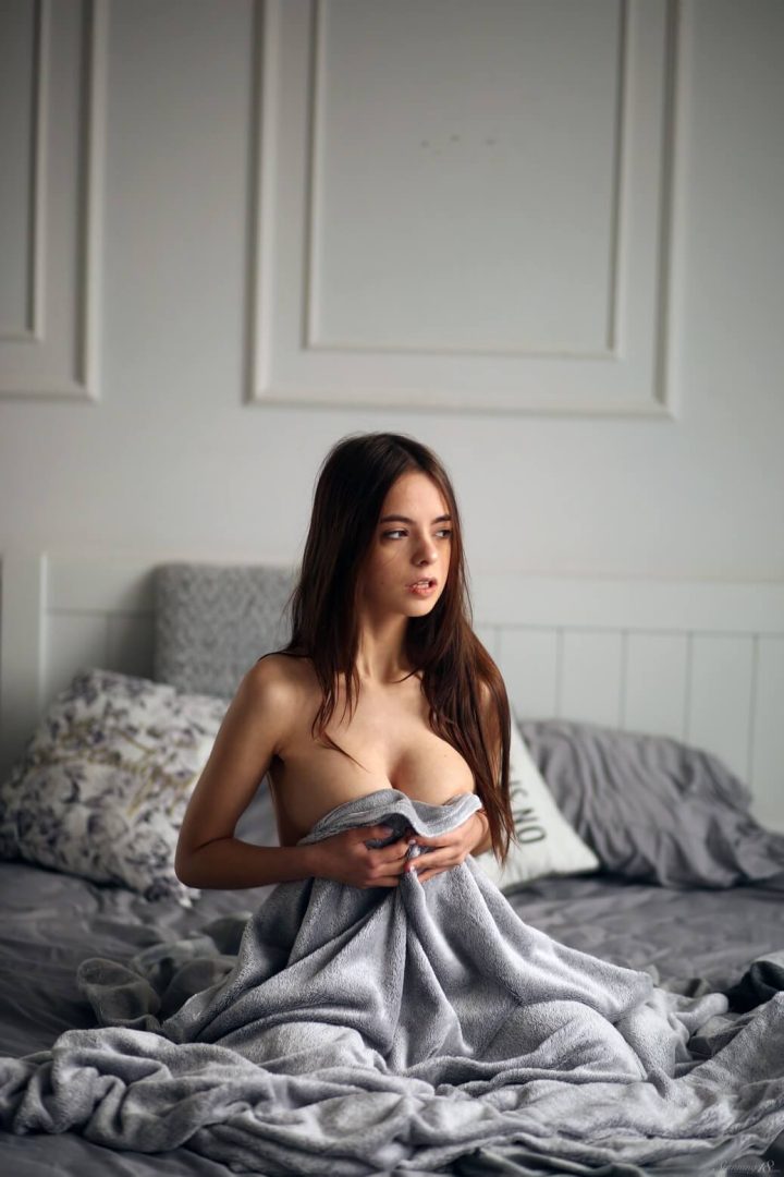 erotic Batty B nude 1