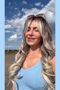 sexy naughty mature woman outdoors