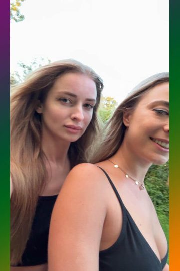 2 pair of Nude Tits exposed on a bike ride! (gif)