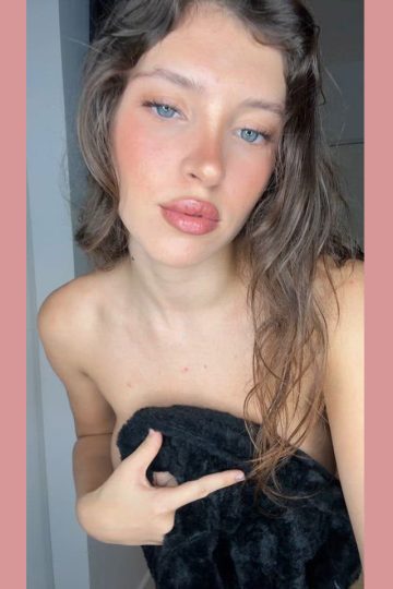 Big Tits Boobs Cute Porn (gif)