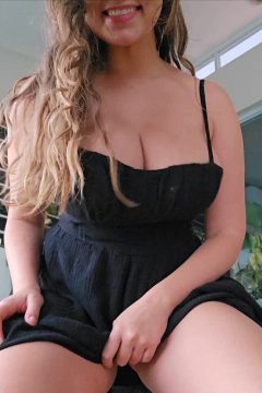 sexy busty babe teasing her curves in a short nsfw clip