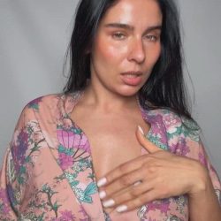 Flirty big tits unveiled by a sexy amateur woman