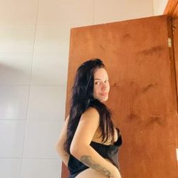 Booty girl twerking with tits out of the top - viral porn poster