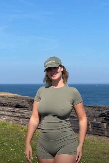 Braless BBW Countryside Tease – Hot Big Natural Tits