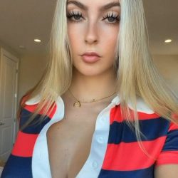 Hot social media babe drops her pierced tits - full HD screenshot