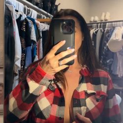 Hot AI Girlfriend reveals big tits from flannel shirt in a video selfie - sexy video preview