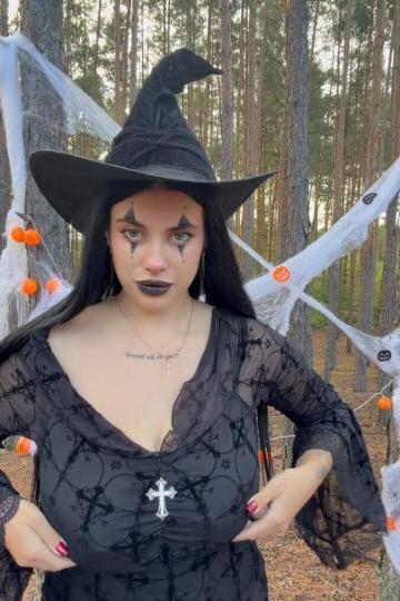 Halloween Witch Reveals Her Huge Naked Boobs Outdoors in the Forest