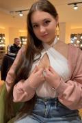 Young Babe Flashes Perfect Tits in Public - full HD screenshot