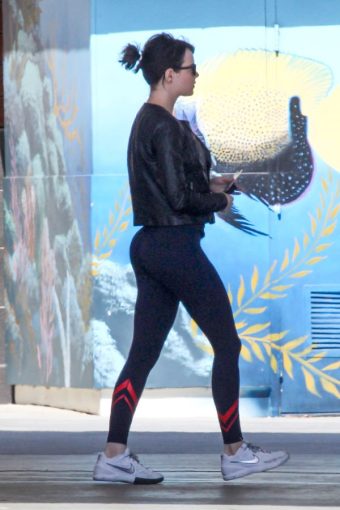 Emma Stone in leggings