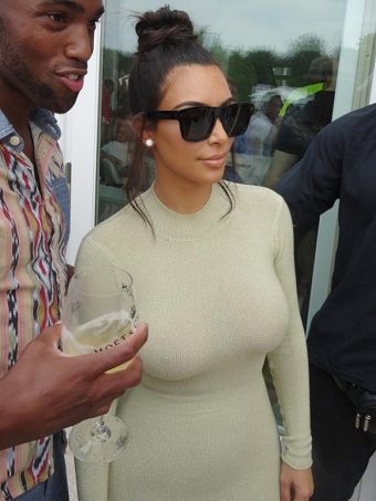 Kim Kardashian big tits no bra