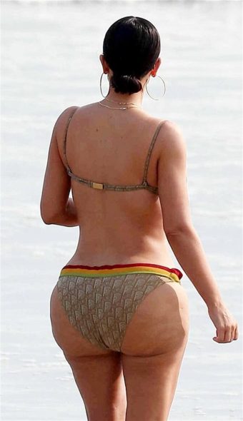 Kim Kardashian big ass bikini without retouch