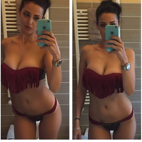 Maria Teresa Buccino sexy hot selfie