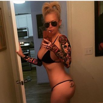 Jenna Jamesons hot bikini selfie