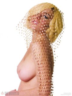 Lindsay-Lohan boobs naked